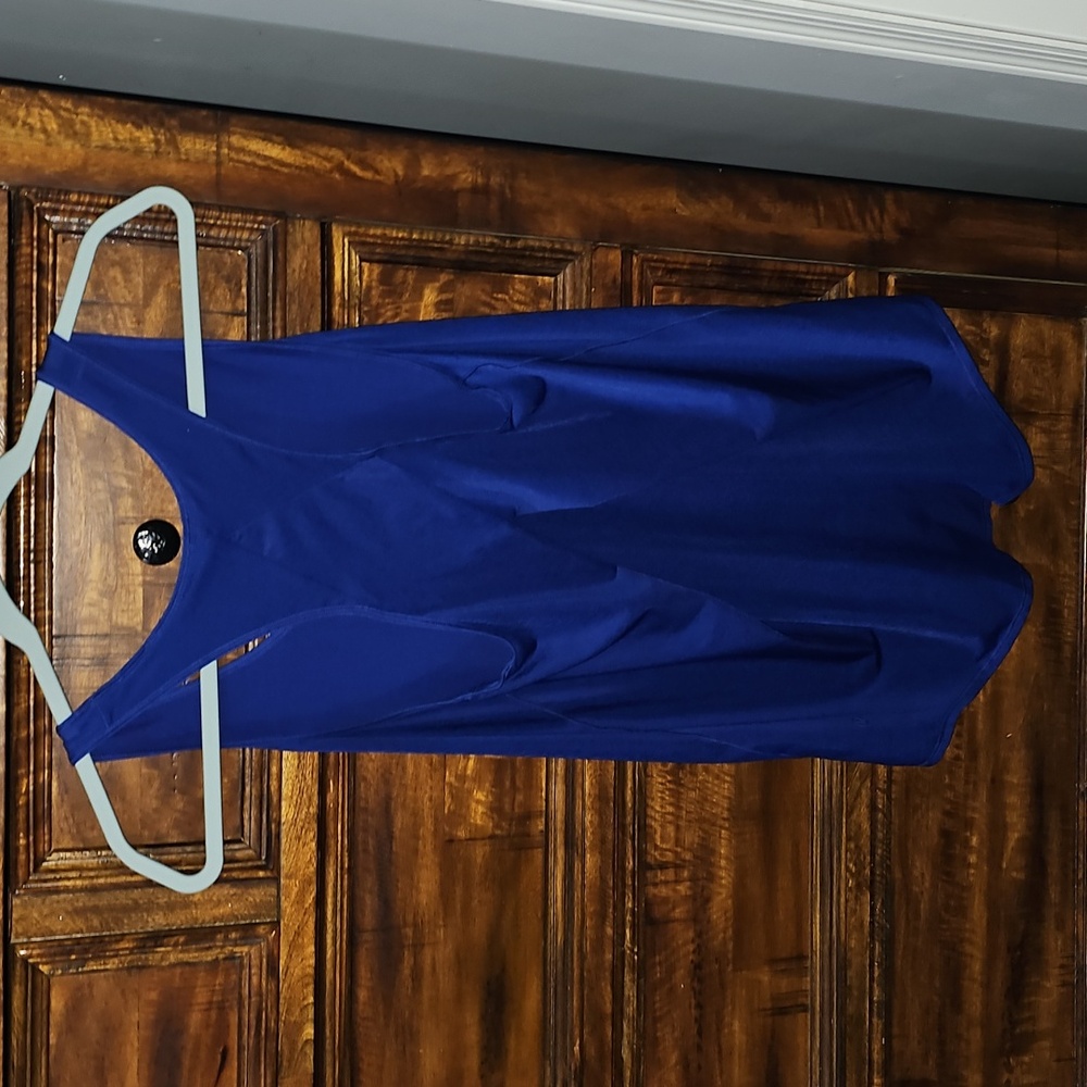 Lululemon Like New Condition Gorgeous Blue Tank. Sz 8. 16" P2P